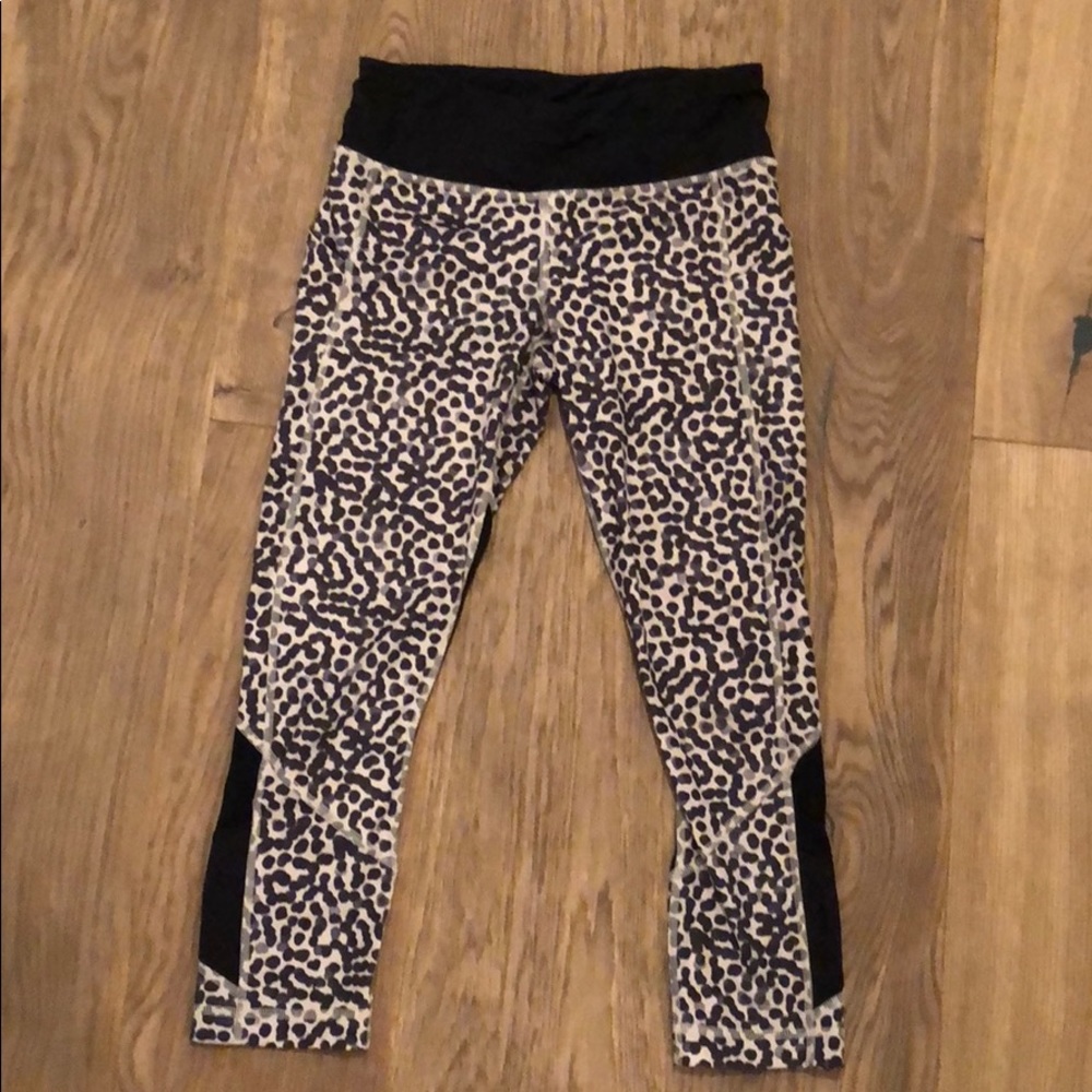 Lululemon Pace Rival Crop Full on Luxtreme
